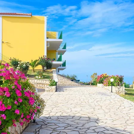 Summer Sun Apartment