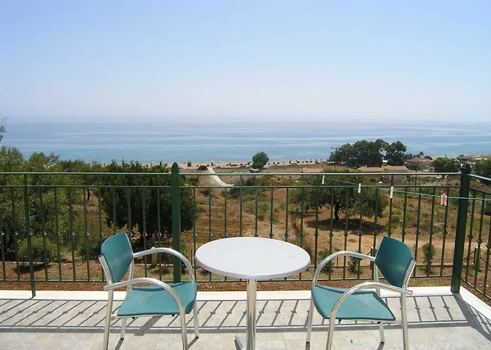 夏日阳光公寓 公寓