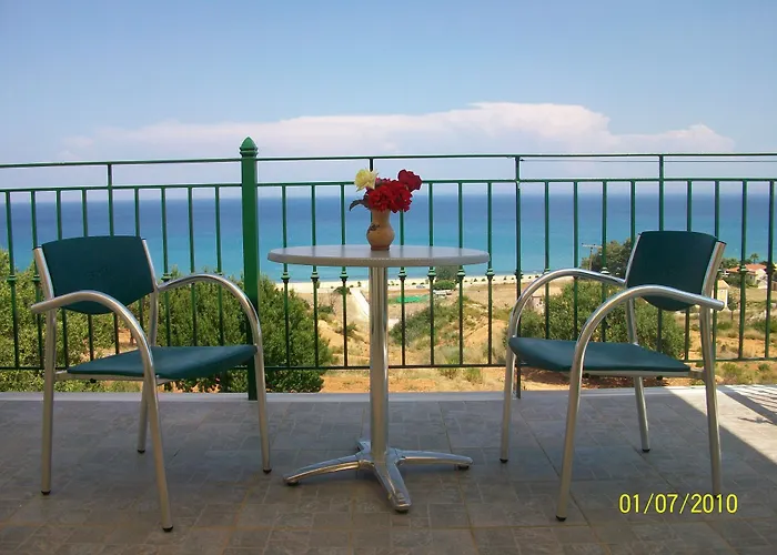 夏日阳光公寓 *